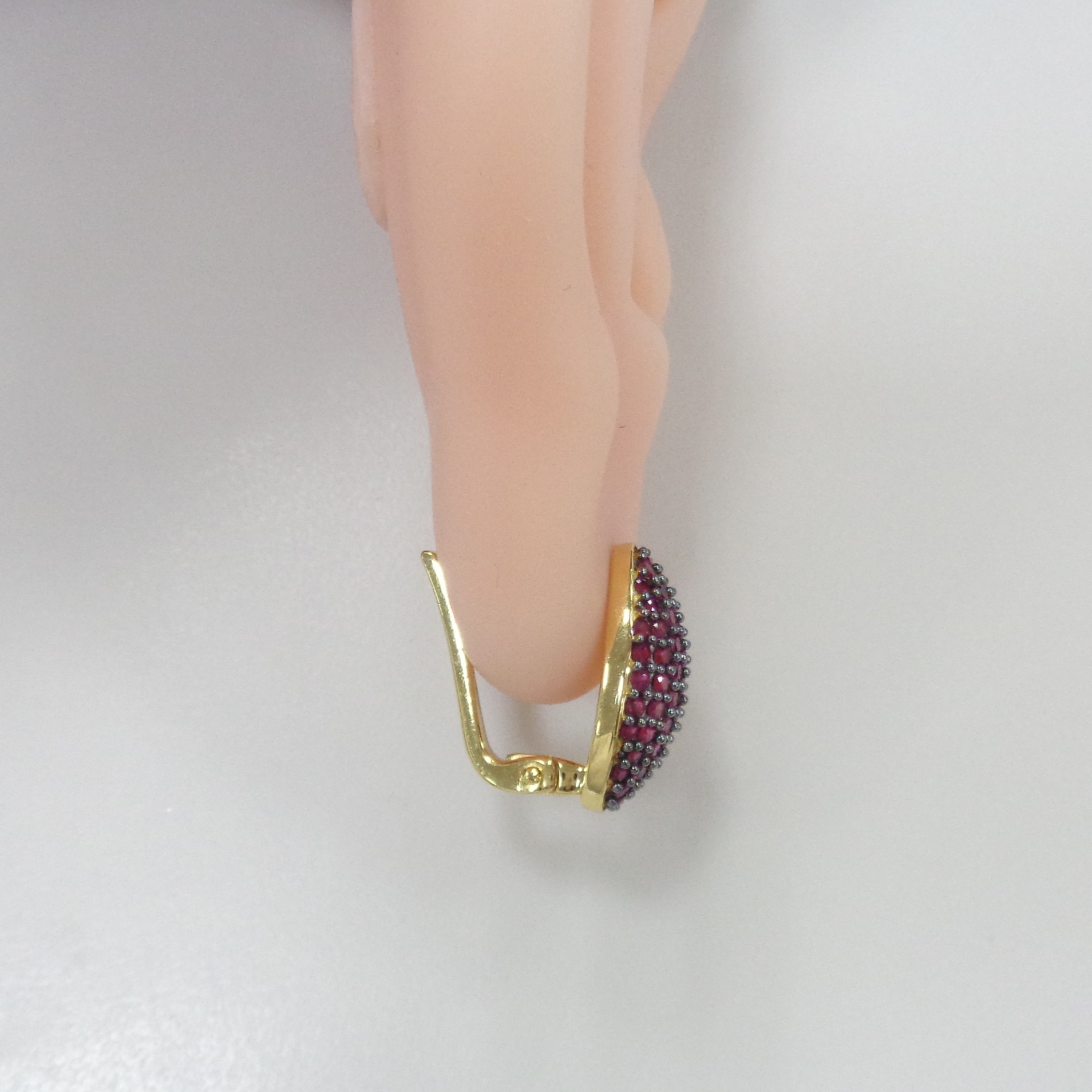 Серебряные серьги с рубинами